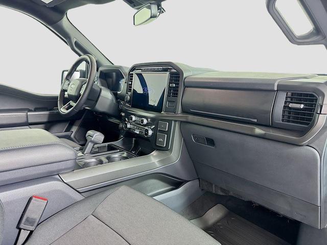 Photo of 2024 Agate Black Metallic Ford F-150