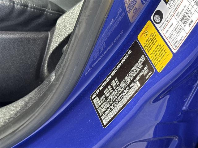 Photo of 2015 Blue Metallic MINI Countryman