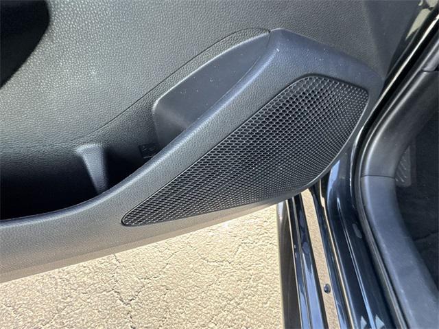 Photo of 2021 Black Toyota Corolla