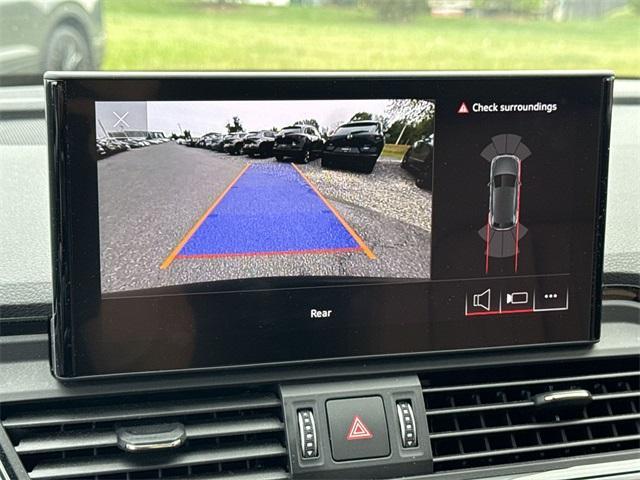 Photo of 2022 Navarra Blue Metallic Audi Q5