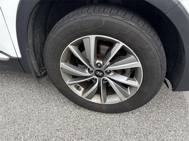 Photo of 2020 Quartz White Hyundai SANTA FE