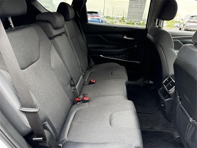 Photo of 2020 Quartz White Hyundai SANTA FE