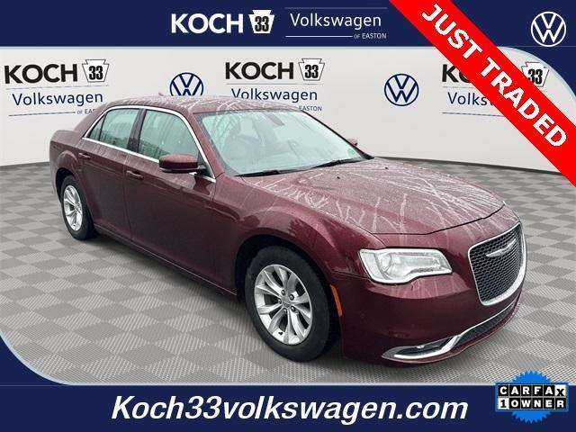 2016 Chrysler 300