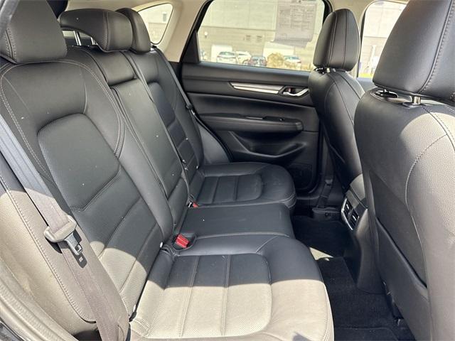 Photo of 2022 Jet Black Mica Mazda CX-5