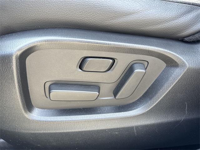 Photo of 2022 Jet Black Mica Mazda CX-5