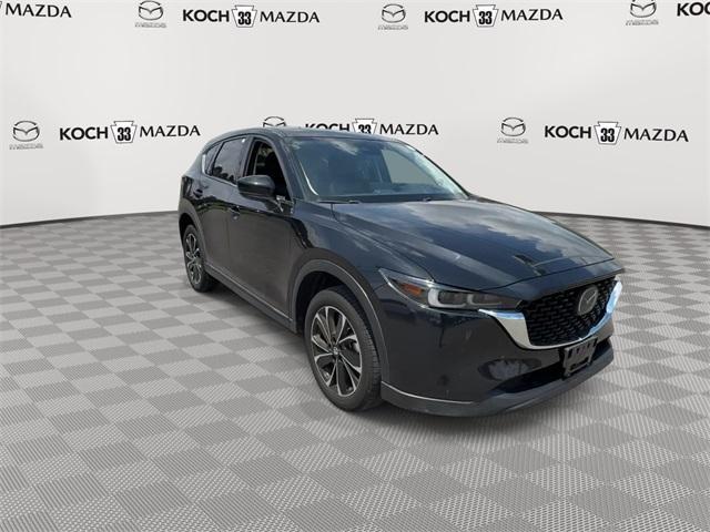 Photo of 2022 Jet Black Mica Mazda CX-5
