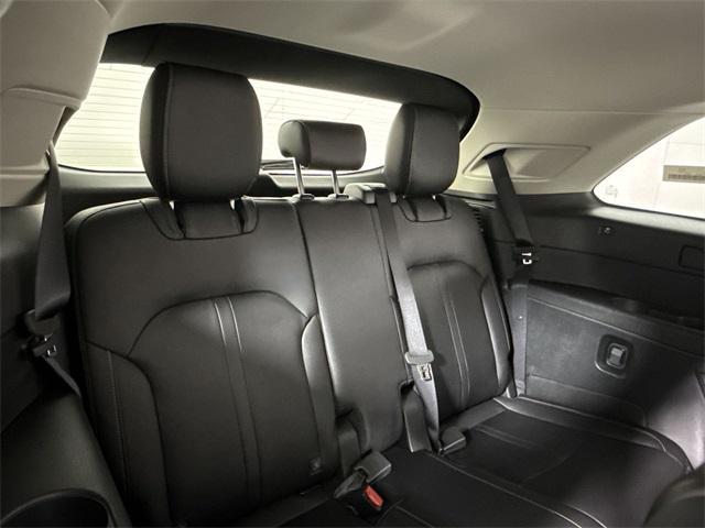 Photo of 2025 Platinum Mazda CX-90