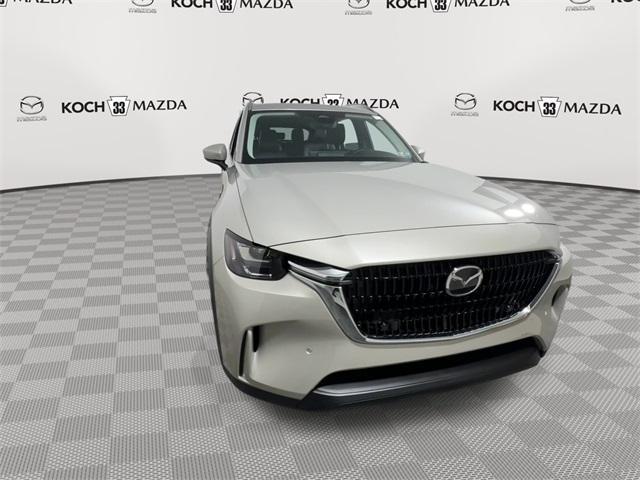 Photo of 2025 Platinum Mazda CX-90