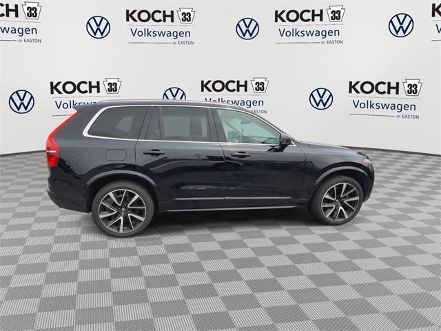 Photo of 2020 Black Volvo XC90