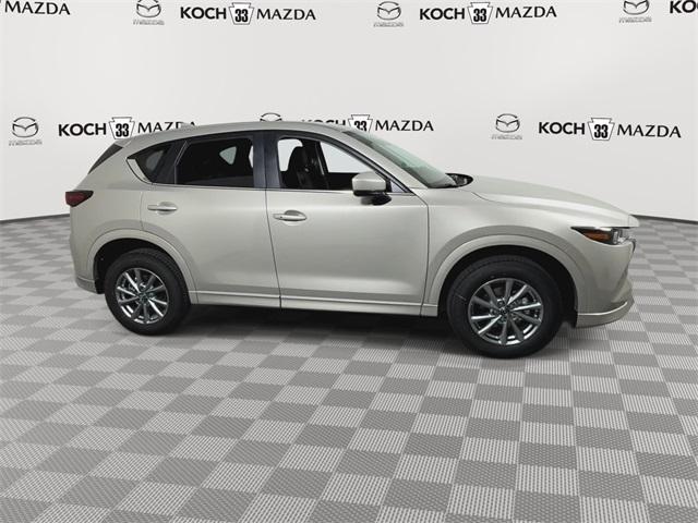 Photo of 2025 Platinum Quartz Metallic Mazda CX-5