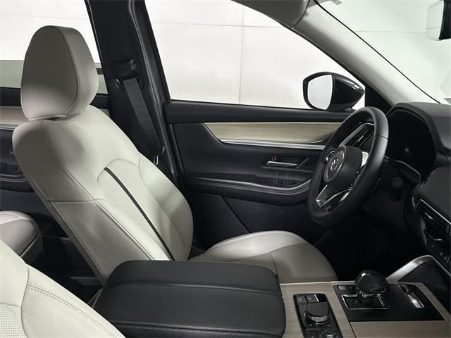 Photo of 2025 Rhodium Mazda CX-90