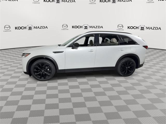 Photo of 2025 Rhodium Mazda CX-90