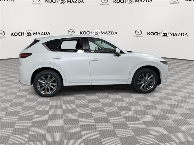 Photo of 2025 Rhodium White Metallic Mazda CX-5