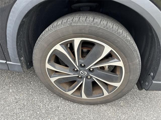 Photo of 2022 Jet Black Mica Mazda CX-5