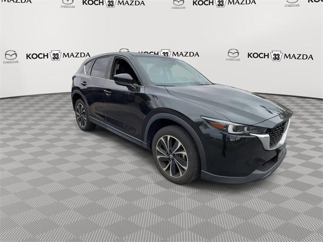 Photo of 2022 Jet Black Mica Mazda CX-5