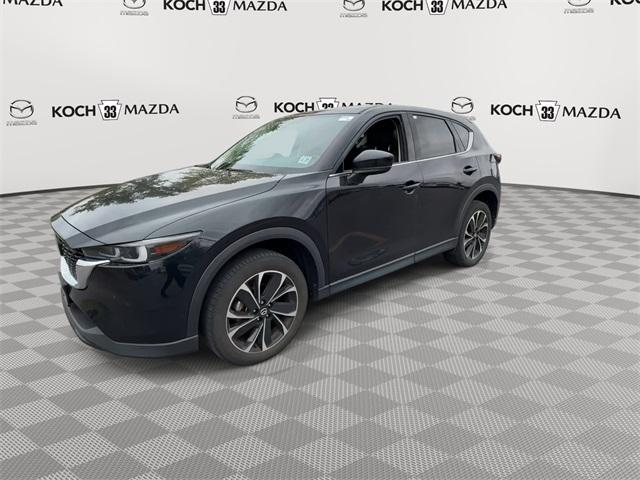 Photo of 2022 Jet Black Mica Mazda CX-5