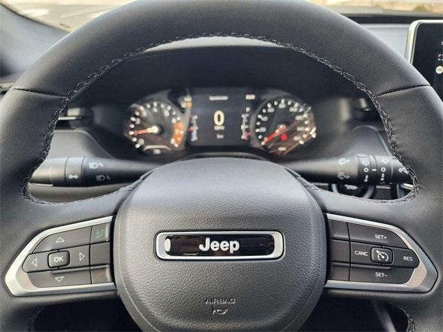 Photo of 2024 Hydro Blue Pearlcoat Jeep Compass