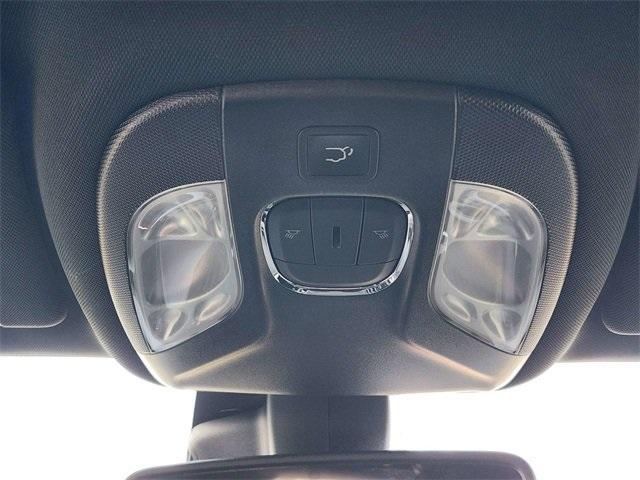 Photo of 2024 Hydro Blue Pearlcoat Jeep Compass