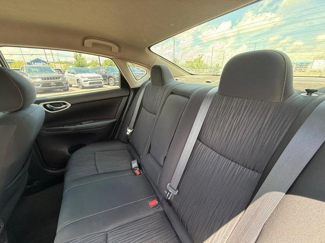 Photo of 2019 Gun Metallic Nissan Sentra