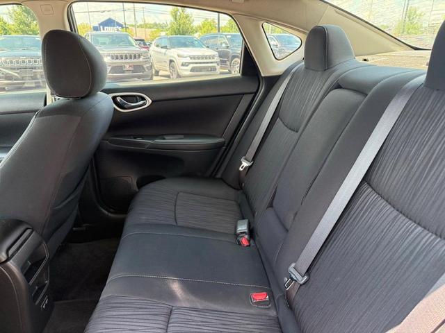 Photo of 2019 Gun Metallic Nissan Sentra