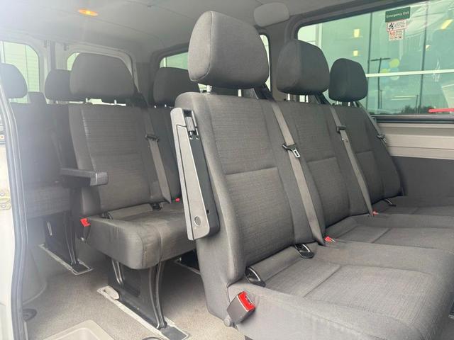 Photo of 2016 Arctic White Mercedes-Benz Sprinter