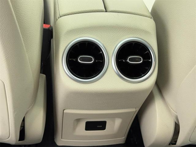Photo of 2023 White Mercedes-Benz CLA 250
