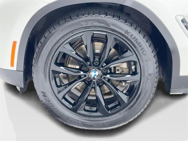 Photo of 2018 Mineral White Metallic BMW X3
