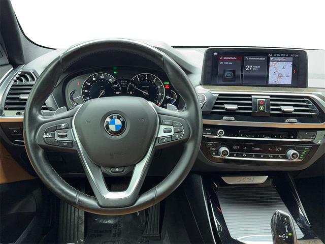 Photo of 2018 Mineral White Metallic BMW X3