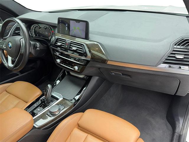 Photo of 2018 Mineral White Metallic BMW X3