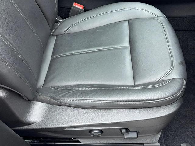 Photo of 2022 Vesuvio Gray Metallic Alfa Romeo Stelvio