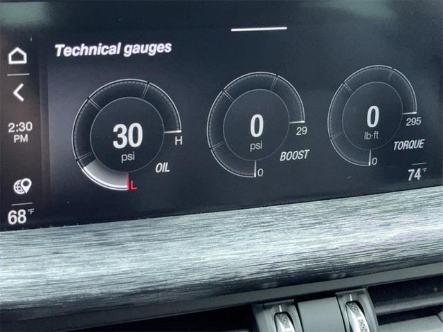 Photo of 2022 Vesuvio Gray Metallic Alfa Romeo Stelvio