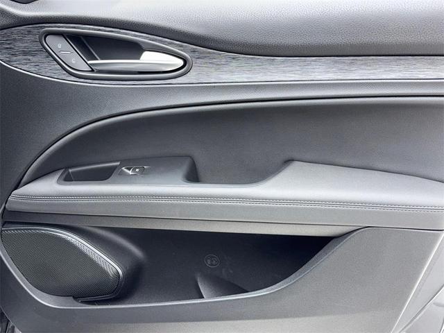 Photo of 2022 Vesuvio Gray Metallic Alfa Romeo Stelvio