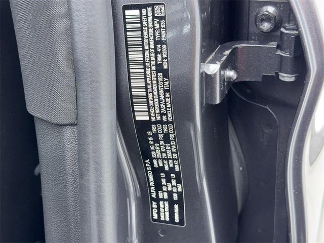 Photo of 2022 Vesuvio Gray Metallic Alfa Romeo Stelvio