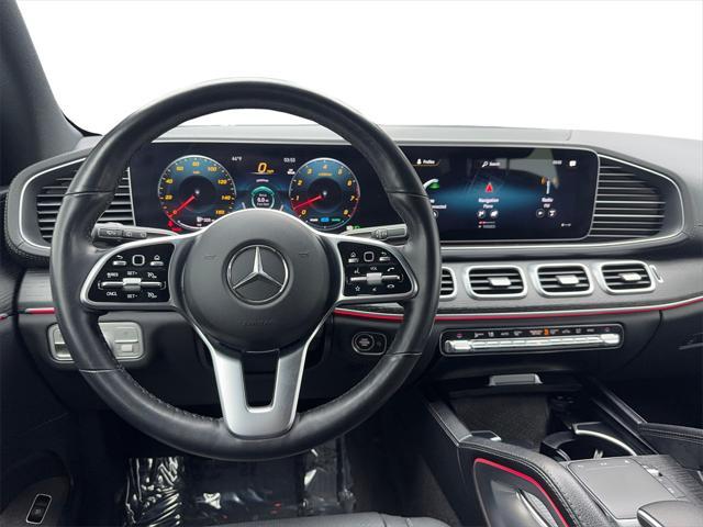 Photo of 2023 Black Mercedes-Benz GLS 450
