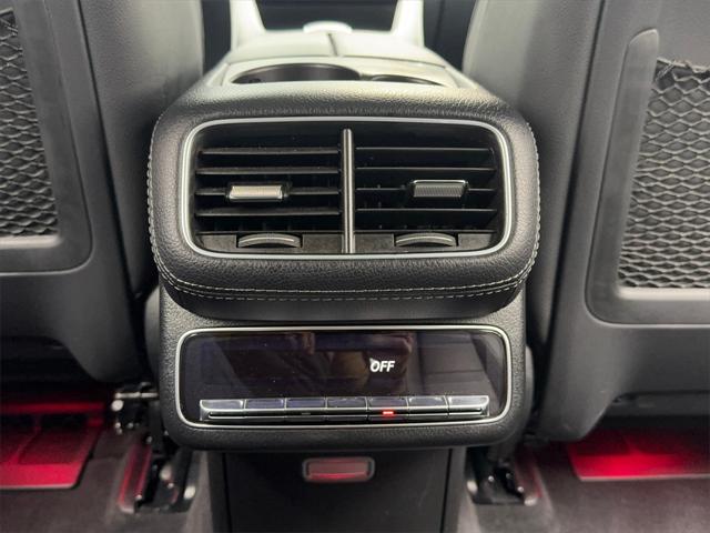 Photo of 2023 Black Mercedes-Benz GLS 450