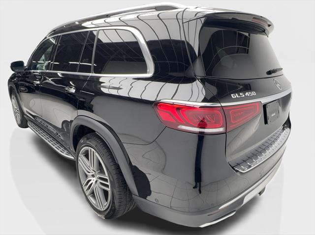 Photo of 2023 Black Mercedes-Benz GLS 450