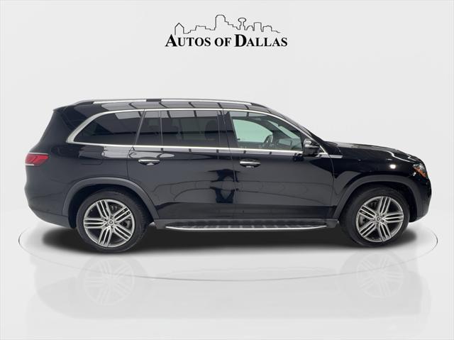Photo of 2023 Black Mercedes-Benz GLS 450