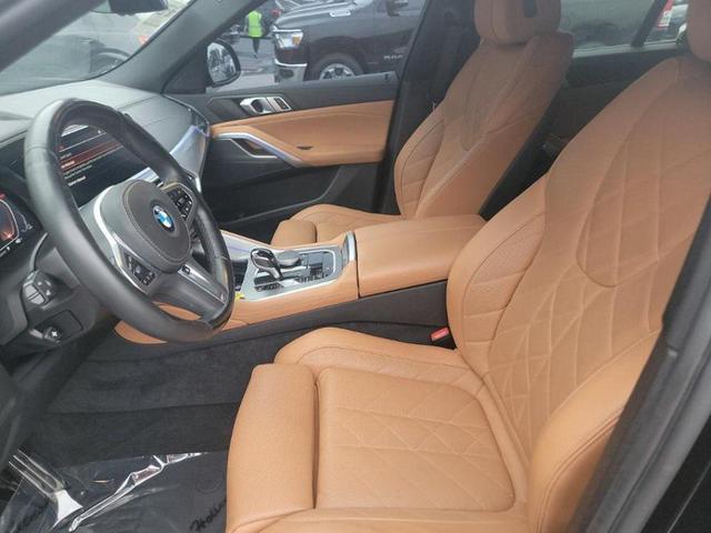 Photo of 2023 Black Sapphire Metallic BMW X6
