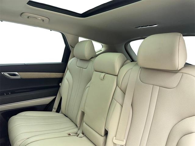 Photo of 2023 Himalayan Gray Genesis GV80
