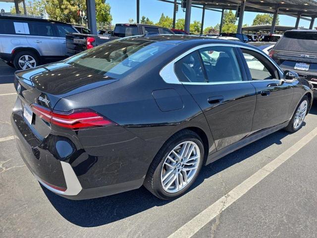 Photo of 2025 Black BMW 530