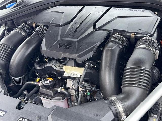 Photo of 2024 Vik Black Genesis GV70