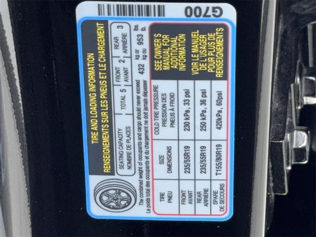Photo of 2024 Vik Black Genesis GV70