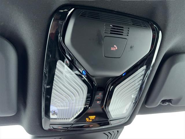 Photo of 2024 Gray BMW X4