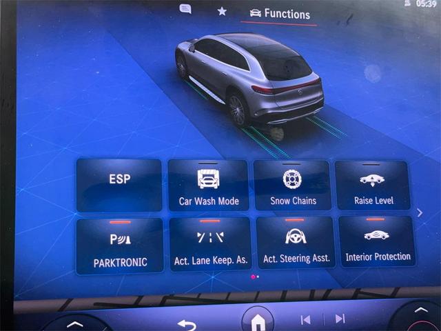 Photo of 2023 White Mercedes-Benz EQS 450