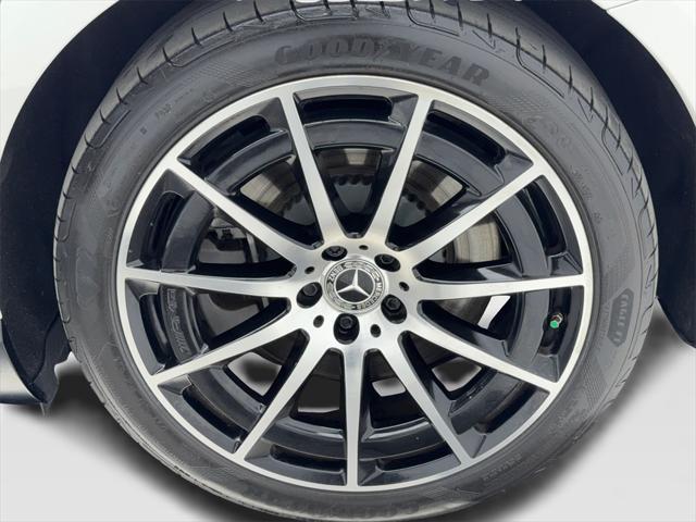 Photo of 2022 White Mercedes-Benz EQS 450+