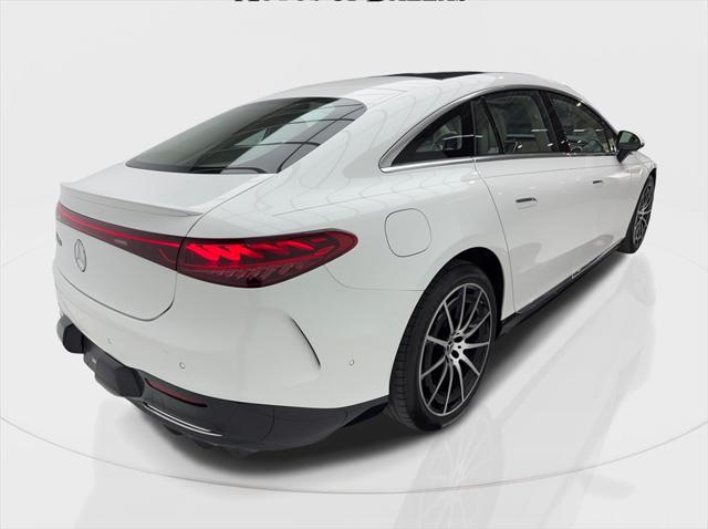 Photo of 2022 White Mercedes-Benz EQS 450+