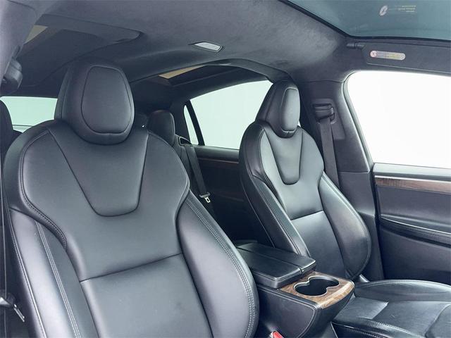 Photo of 2020 Solid Black Tesla Model X