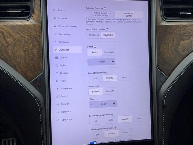 Photo of 2020 Solid Black Tesla Model X