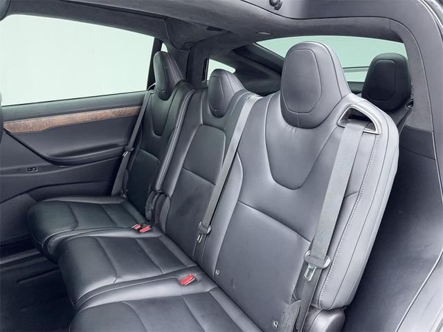 Photo of 2020 Solid Black Tesla Model X