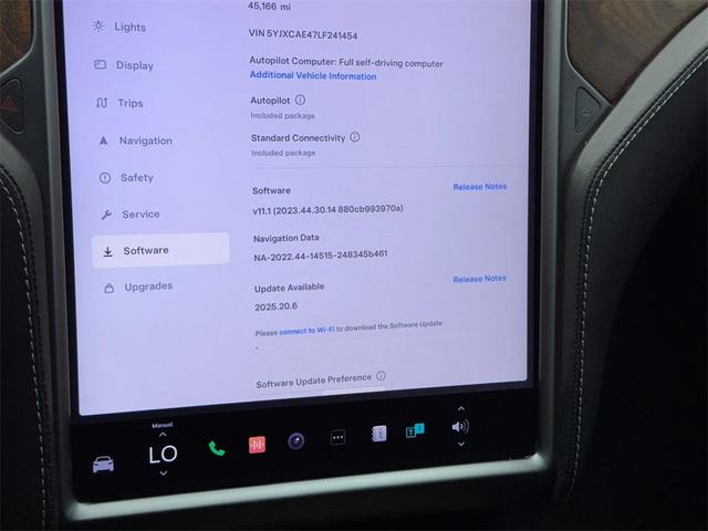 Photo of 2020 Solid Black Tesla Model X